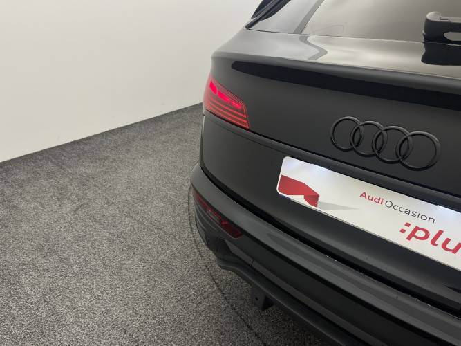 Q5 Sportback 55 TFSIe 367 S tronic 7 Quattro