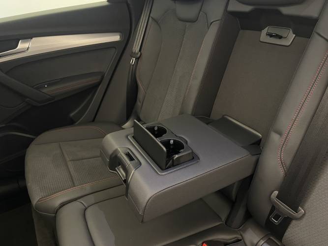 Q5 Sportback 55 TFSIe 367 S tronic 7 Quattro