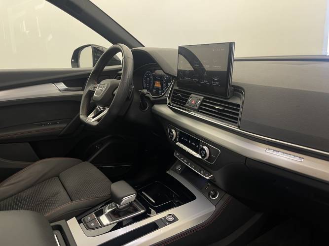 Q5 Sportback 55 TFSIe 367 S tronic 7 Quattro