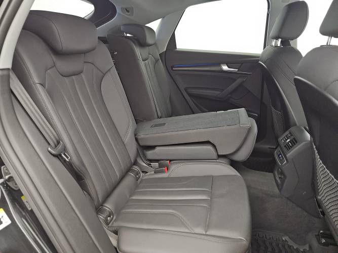 Q5 Sportback 50 TFSIe 299 S tronic 7 Quattro