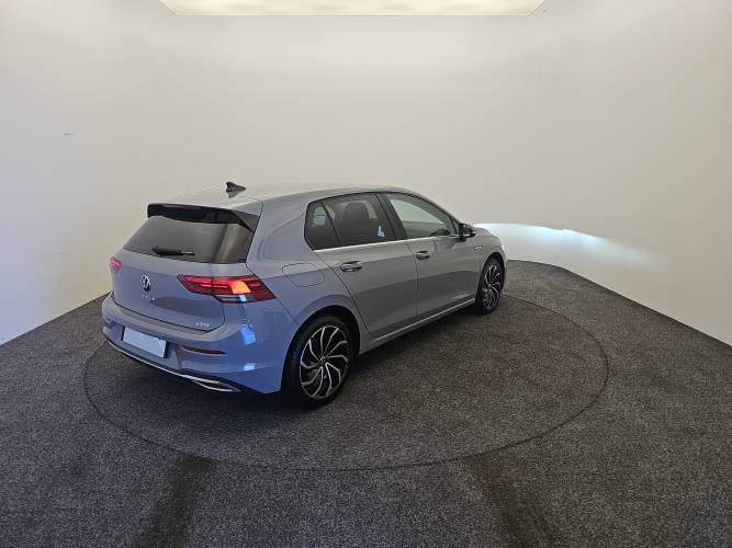 Golf 1.5 eTSI OPF 150 DSG7