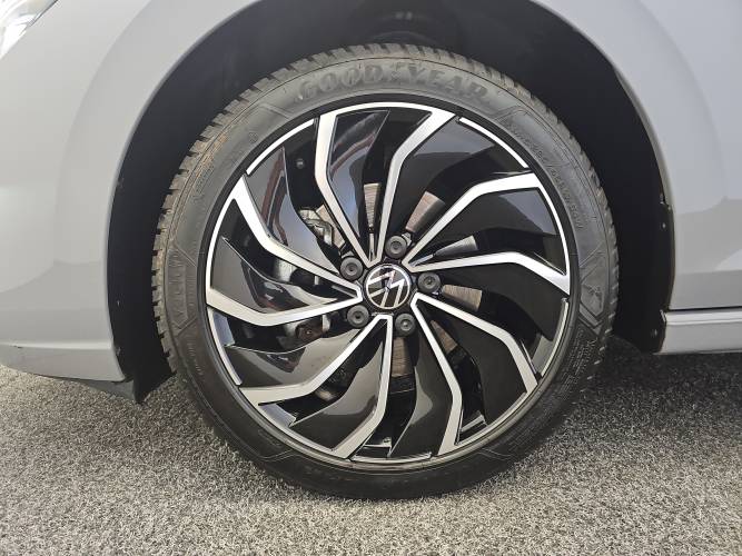 Golf 1.5 eTSI OPF 150 DSG7