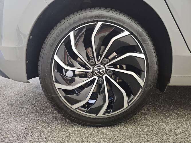 Golf 1.5 eTSI OPF 150 DSG7