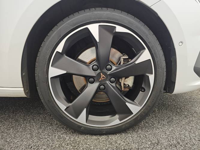Leon 1.4 e-HYBRID 204 ch DSG6