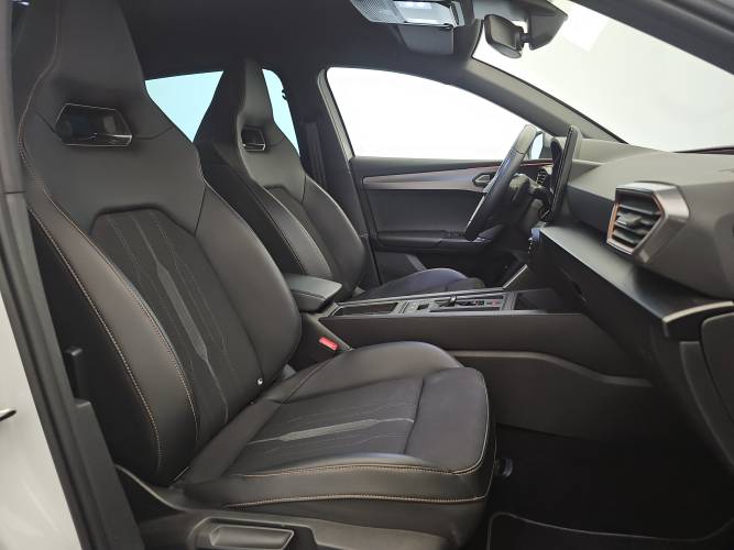 Leon 1.4 e-HYBRID 204 ch DSG6