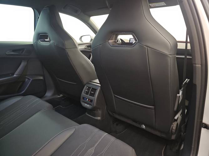 Leon 1.4 e-HYBRID 204 ch DSG6