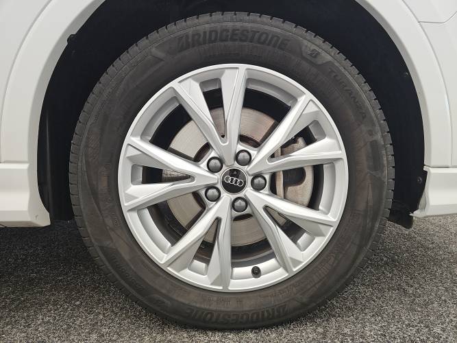 Q3 45 TFSIe 245 ch S tronic 6