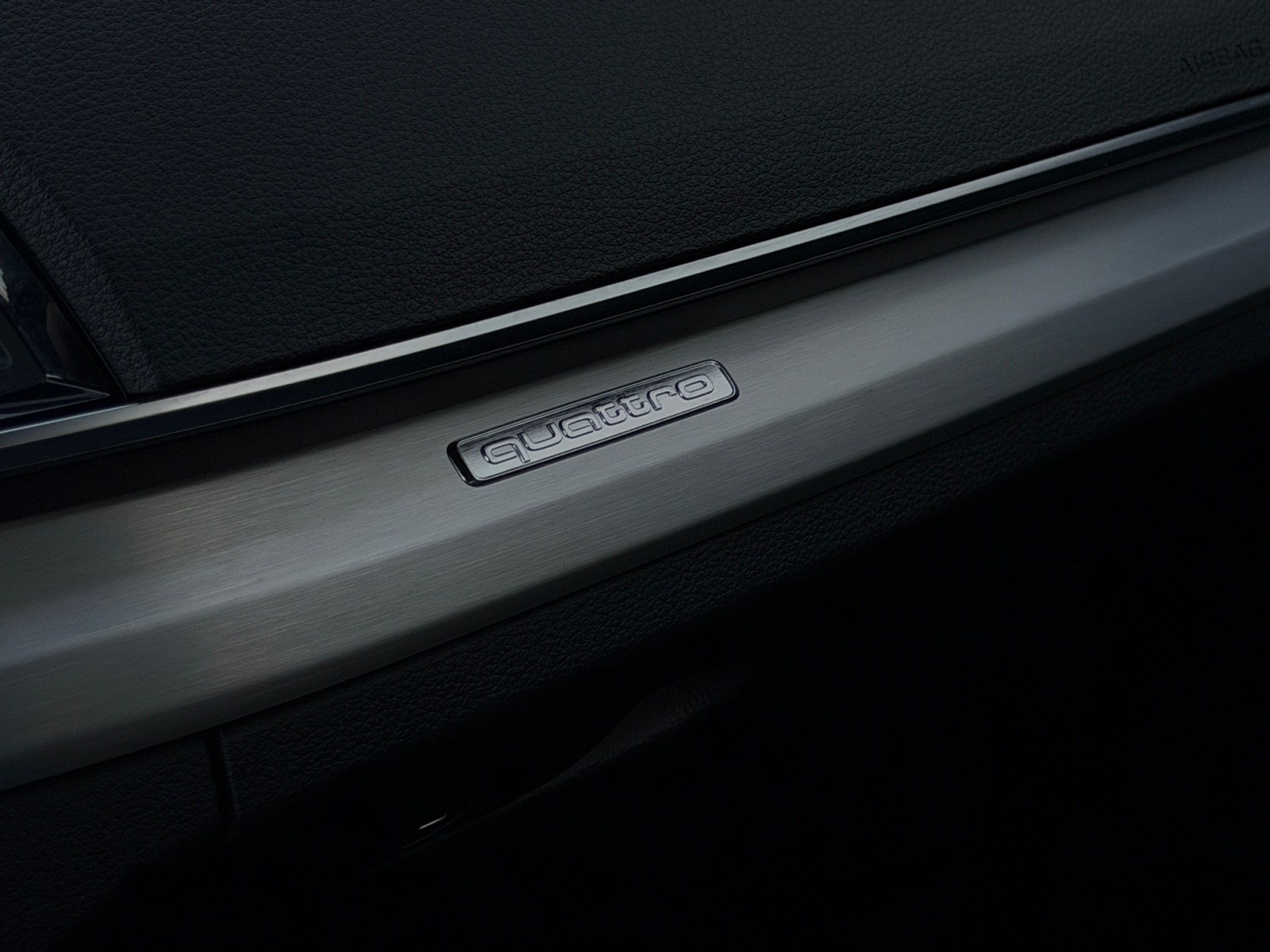 AUDI Q5+SPORTBACK