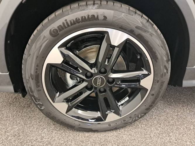 Q2 35 TFSI 150 S tronic 7