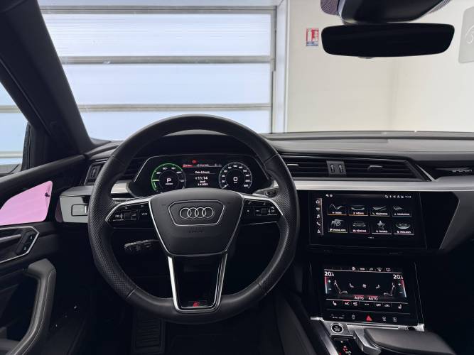 e-tron Sportback 55 quattro 408 ch