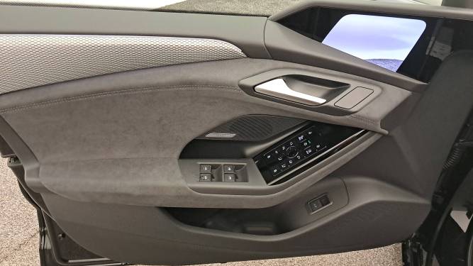 A6 e-tron Avant Performance 367 ch 100 kWh