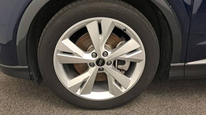 Q4 e-tron 45 285 ch 82 kWh