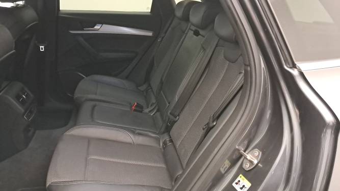 Q5 55 TFSI e 367 S tronic 7 Quattro