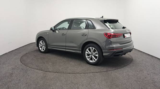 Q3 45 TFSIe 245 ch S tronic 6