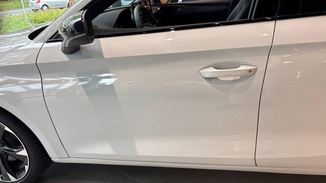 Leon Sportstourer 1.5 eTSI Hybrid 150 ch DSG7
