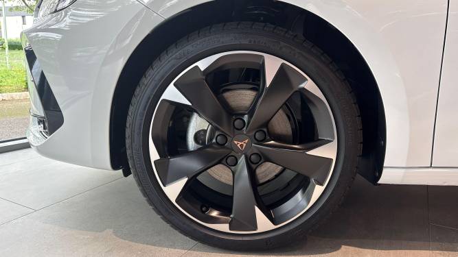 Leon Sportstourer 1.5 eTSI Hybrid 150 ch DSG7