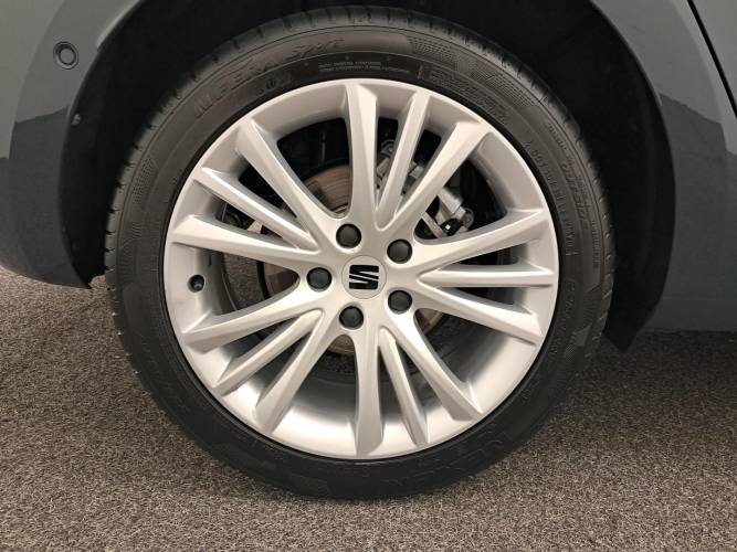 Leon 1.5 eTSI Hybrid 115 DSG7