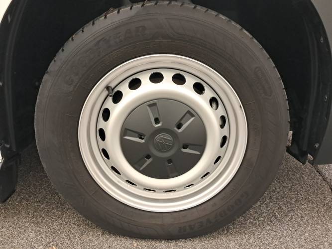 TRANSPORTER VAN L1H1 2.0 TDI 110 BVM6