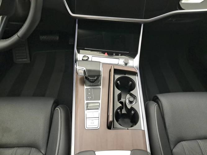 A6 40 TDI 204 ch S tronic 7