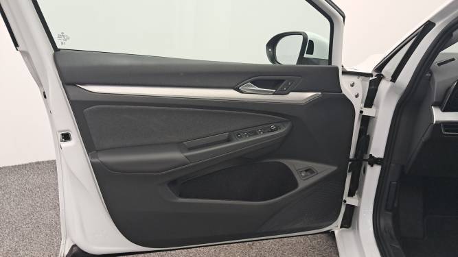 Golf 1.5 eHybrid 204 DSG6