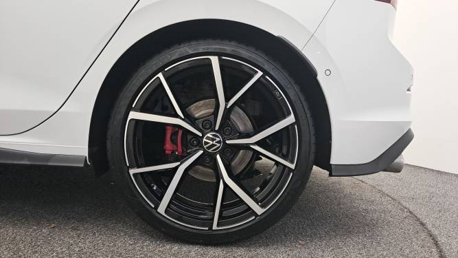 Golf 2.0 TDI SCR 200 DSG7