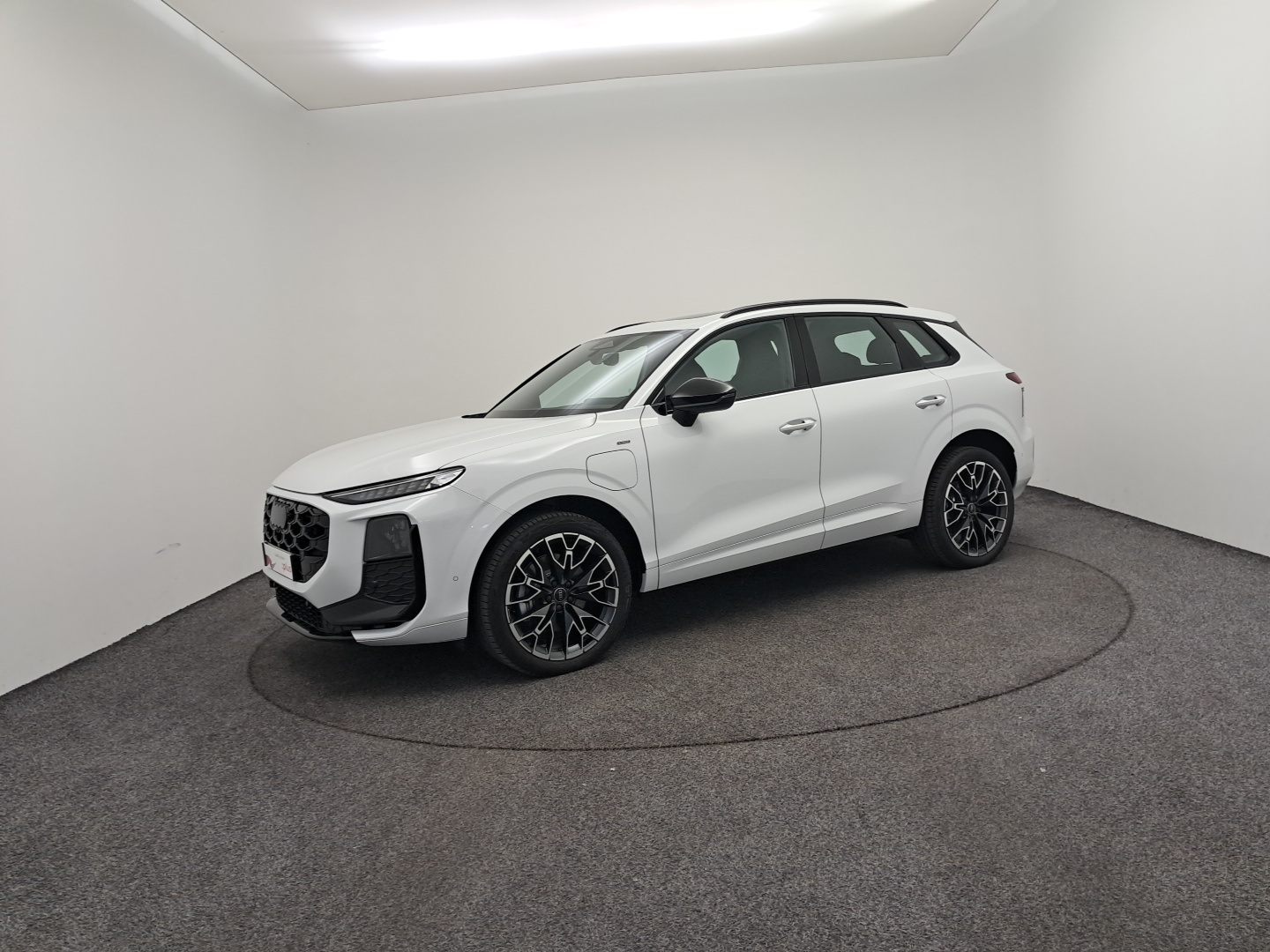 Q3 e-hybrid 272 ch S tronic 6