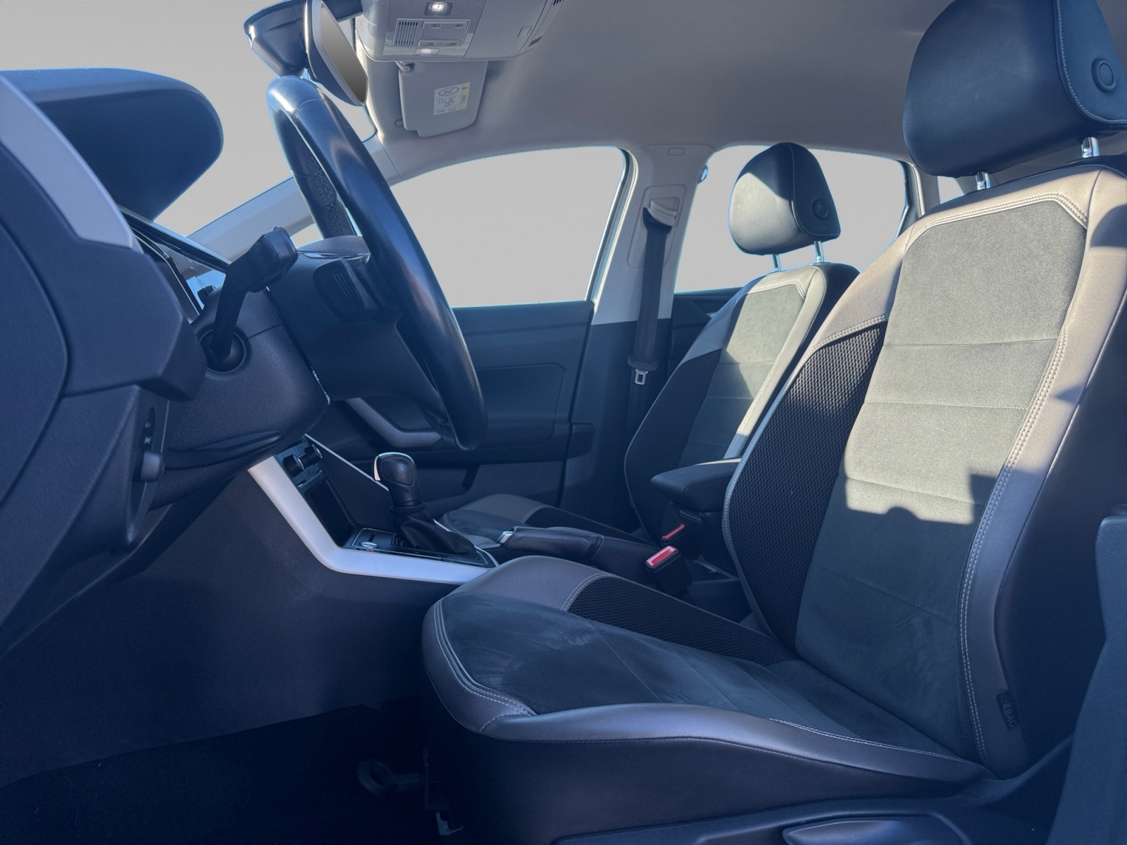 VOLKSWAGEN POLO INTERIEUR+CONDUCTEUR