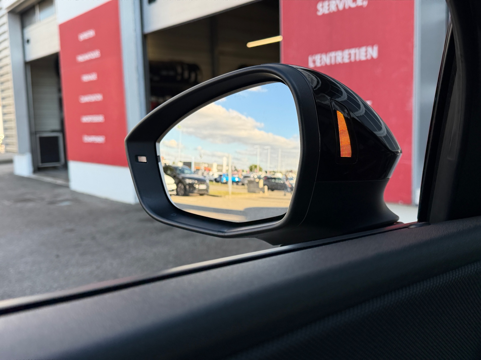 VOLKSWAGEN ID+CROSS PANNEAU+DE+PORTE+AVANT+GAUCHE