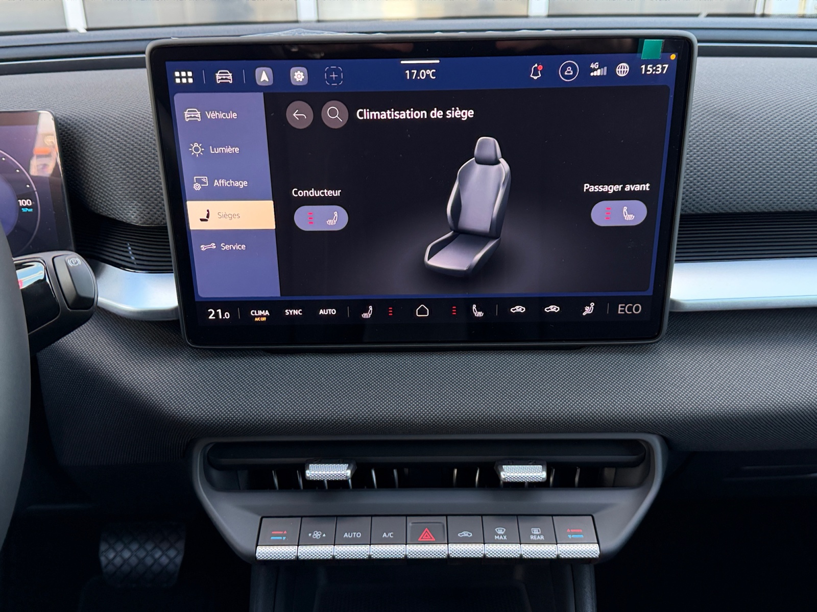 VOLKSWAGEN ID+CROSS