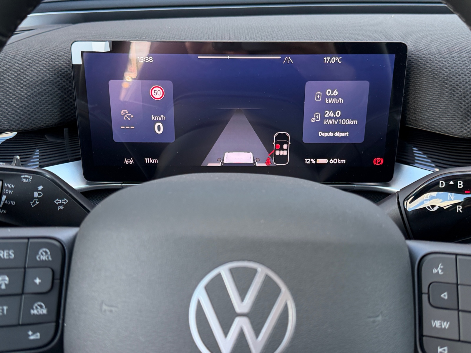 VOLKSWAGEN ID+CROSS