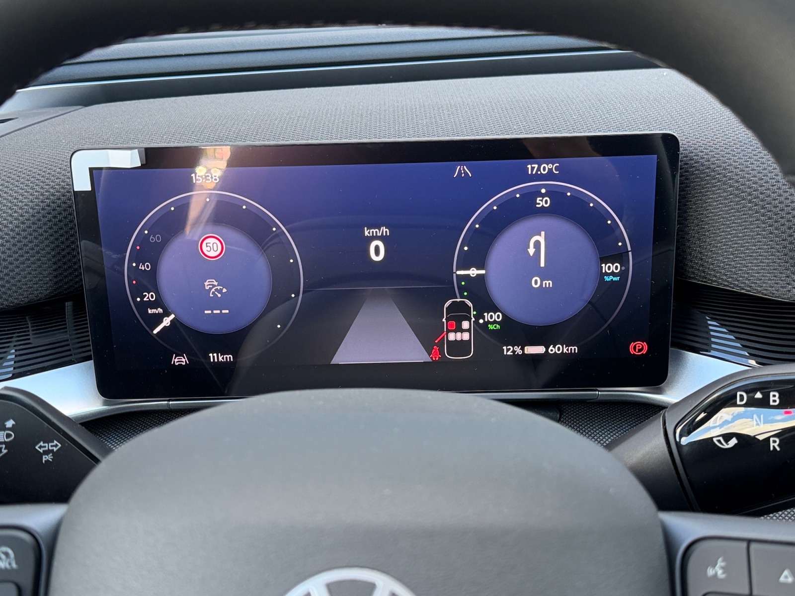 VOLKSWAGEN ID+CROSS
