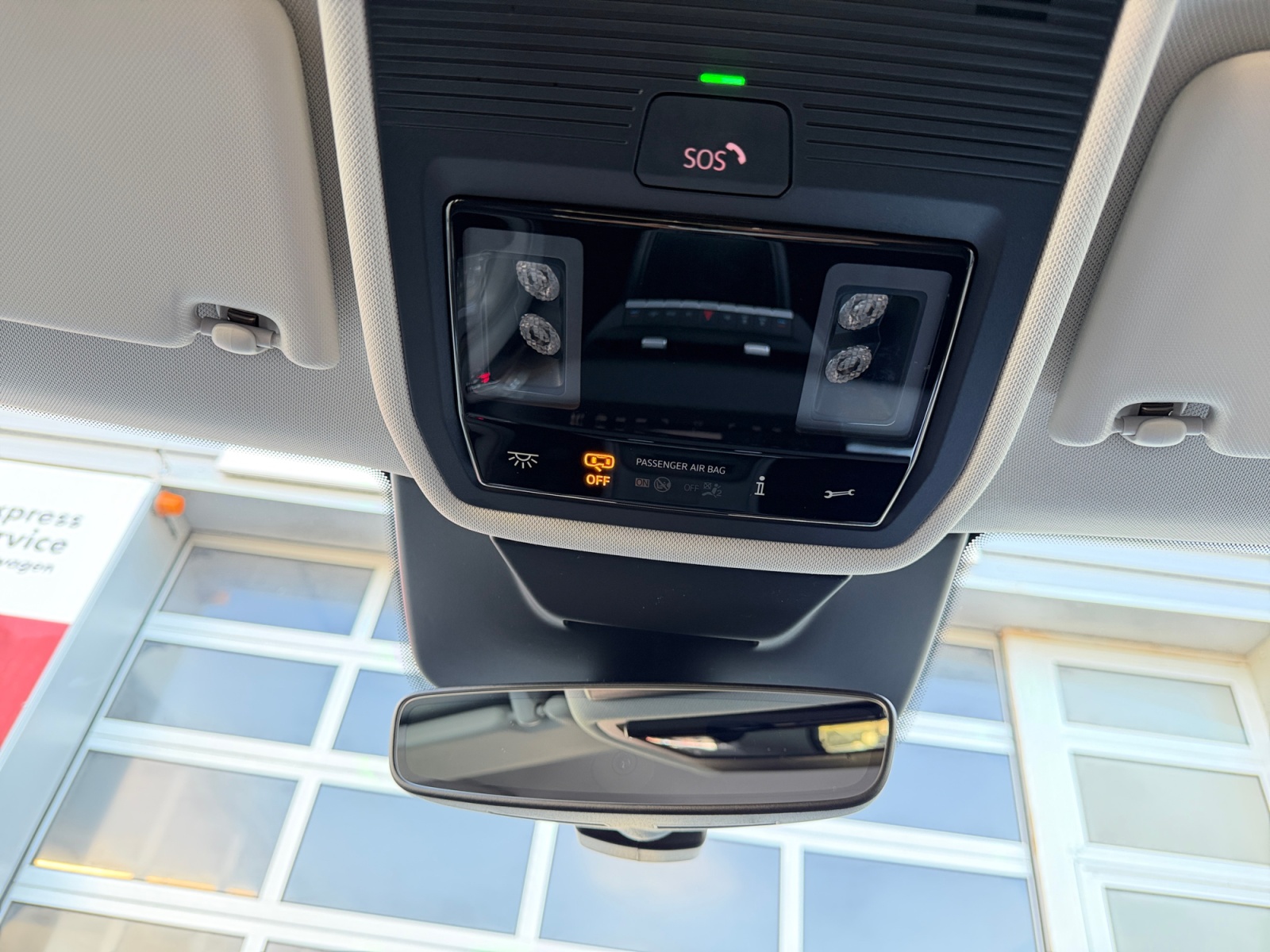 VOLKSWAGEN ID+CROSS