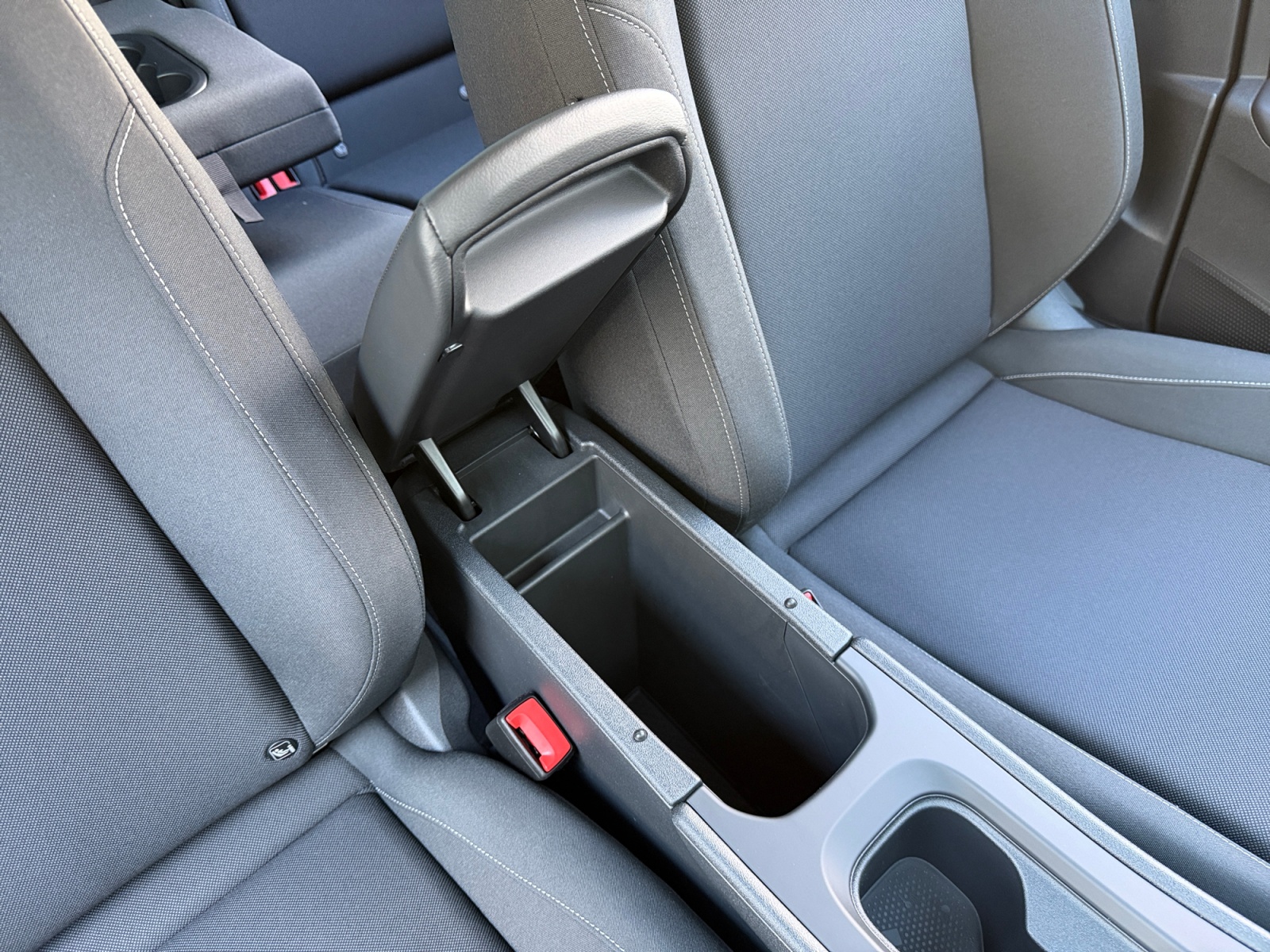 VOLKSWAGEN ID+CROSS