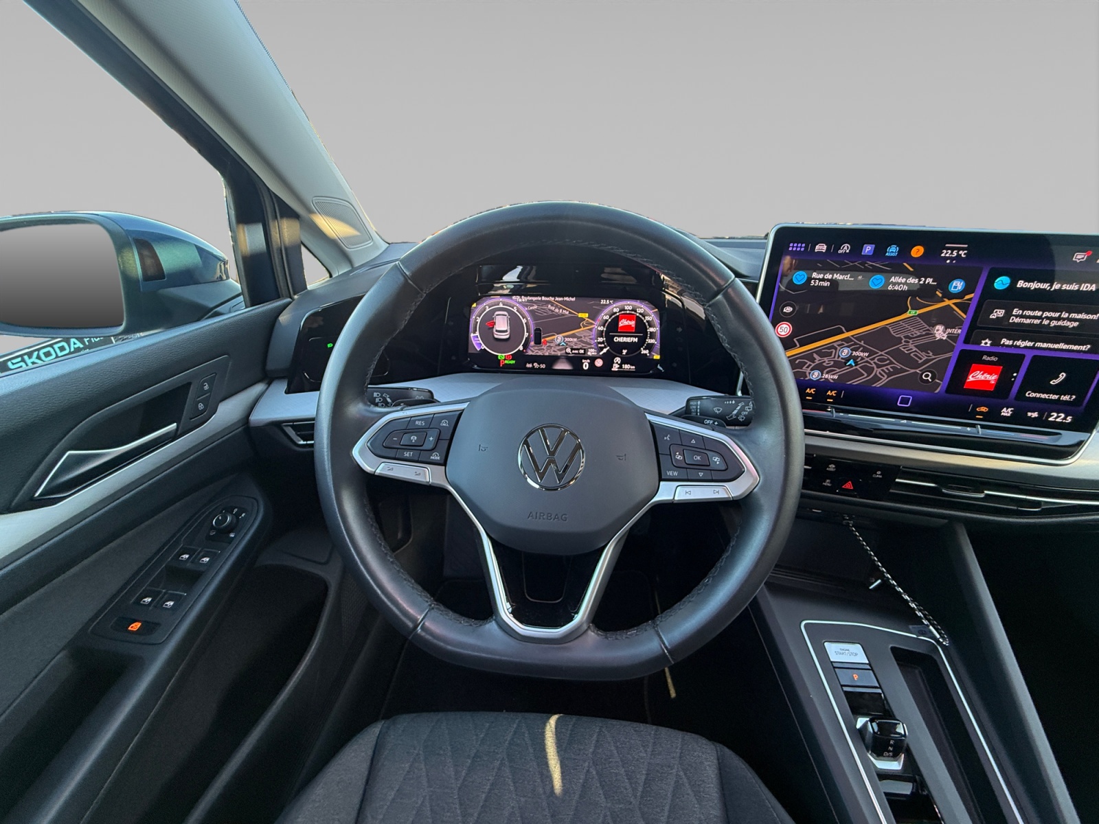 VOLKSWAGEN GOLF POSTE+DE+PILOTAGE