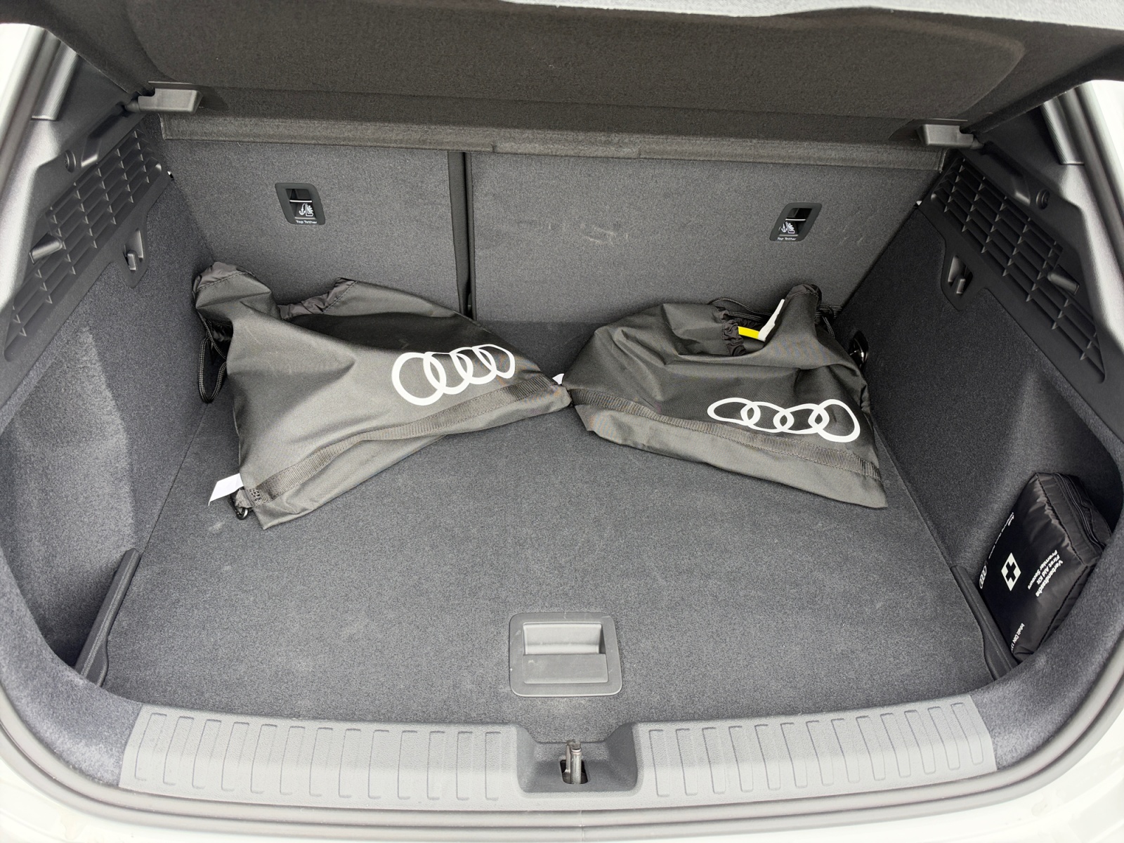 AUDI A3+SPORTBACK INTERIEUR+PASSAGER