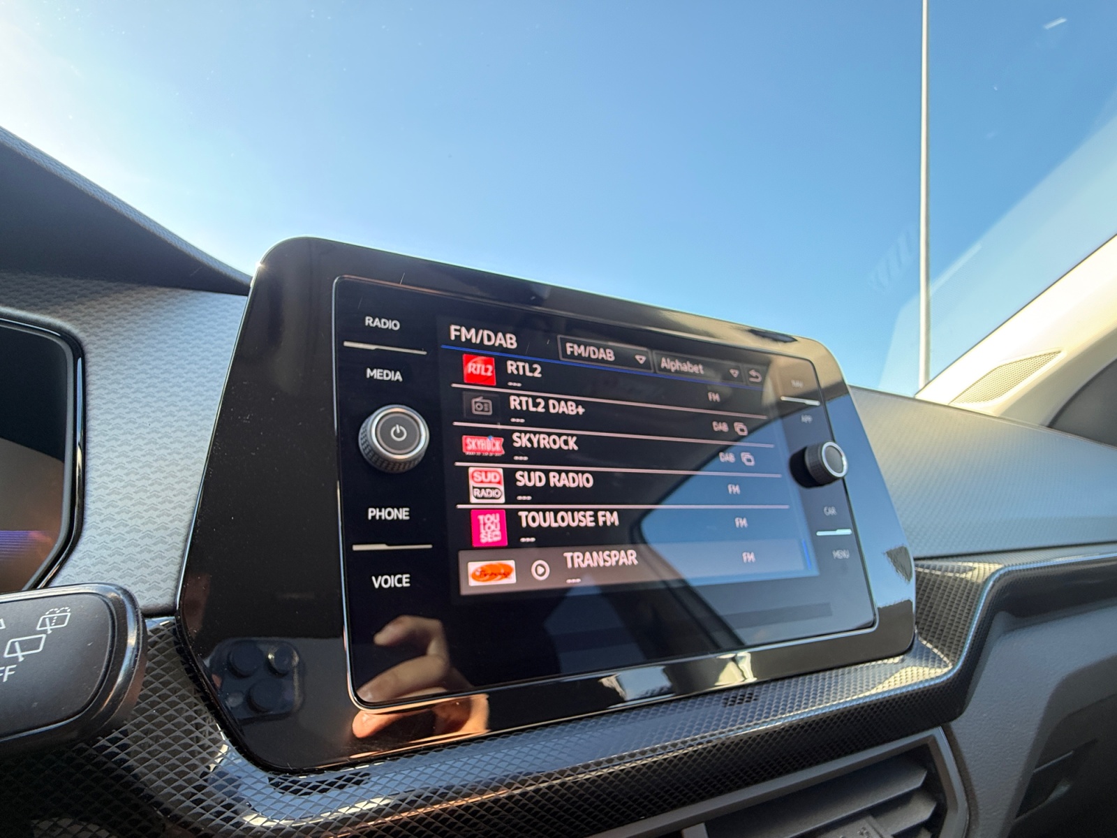VOLKSWAGEN T CROSS