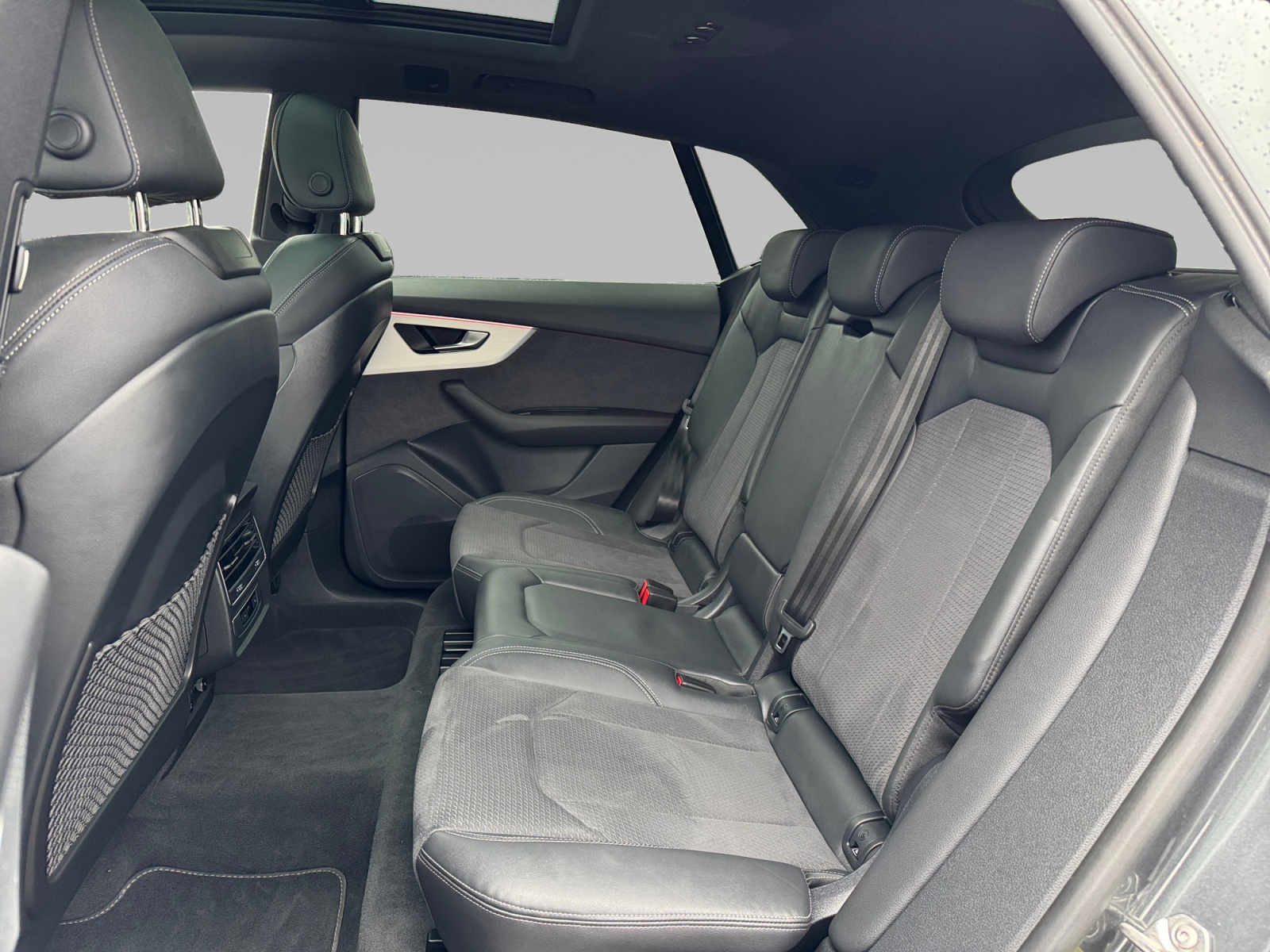 AUDI Q8 SIEGE+ARRIERE+GAUCHE
