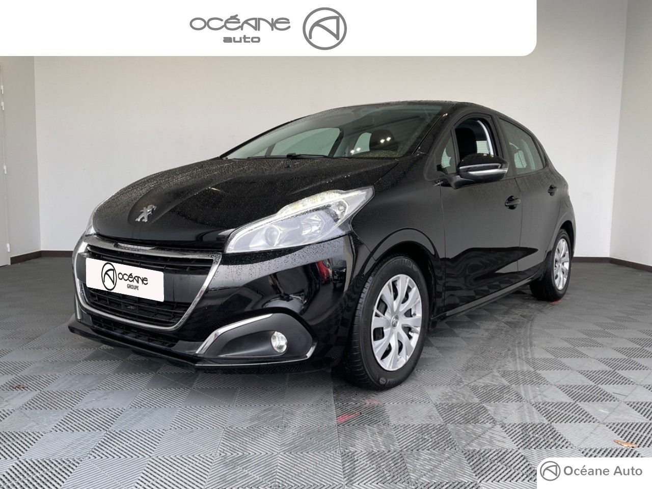 PEUGEOT 208 BUSINESS 208 1.6 BlueHDi 100ch S&S BVM5 - Véhicule Occasion - Océane Auto PEUGEOT 208 BUSINESS 208 1.6 BlueHDi 100ch S&S BVM5 - Véhicule Occasion Océane Auto